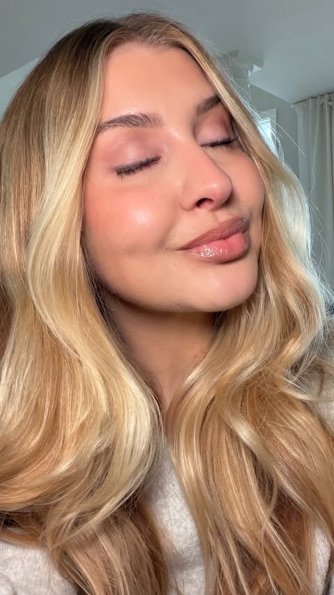 Instagram post by @maddycorbin for FabFitFun. Caption reads: [...] but as promised had to show my Fall....