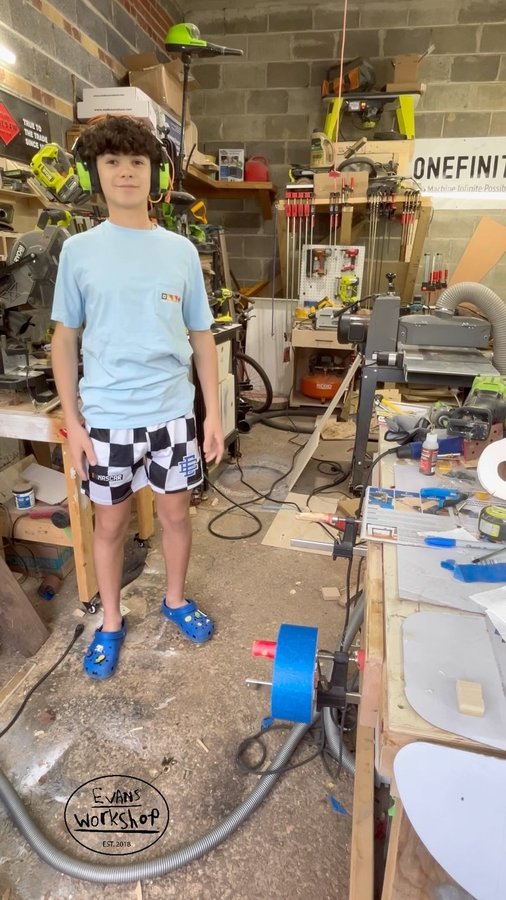 Instagram post by @evans_workshop for ISOtunes. Caption reads: [...] old, in with the new! Happy to join....