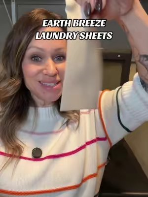 TikTok post by @merrymama for Earth Breeze. Caption reads: [...] without the giant plastic jug 👏🧺 Earth....