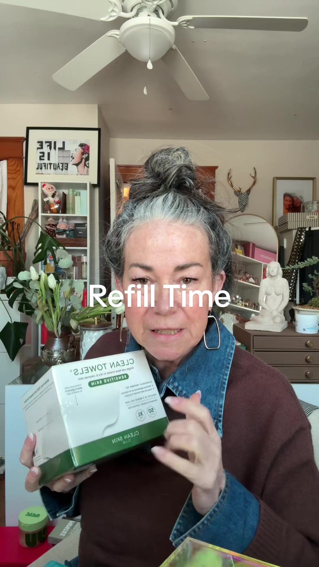 TikTok post by @aestheticaleestyled for cleanskinclub. Caption reads: [...] skin and safe for acne/rosacea....