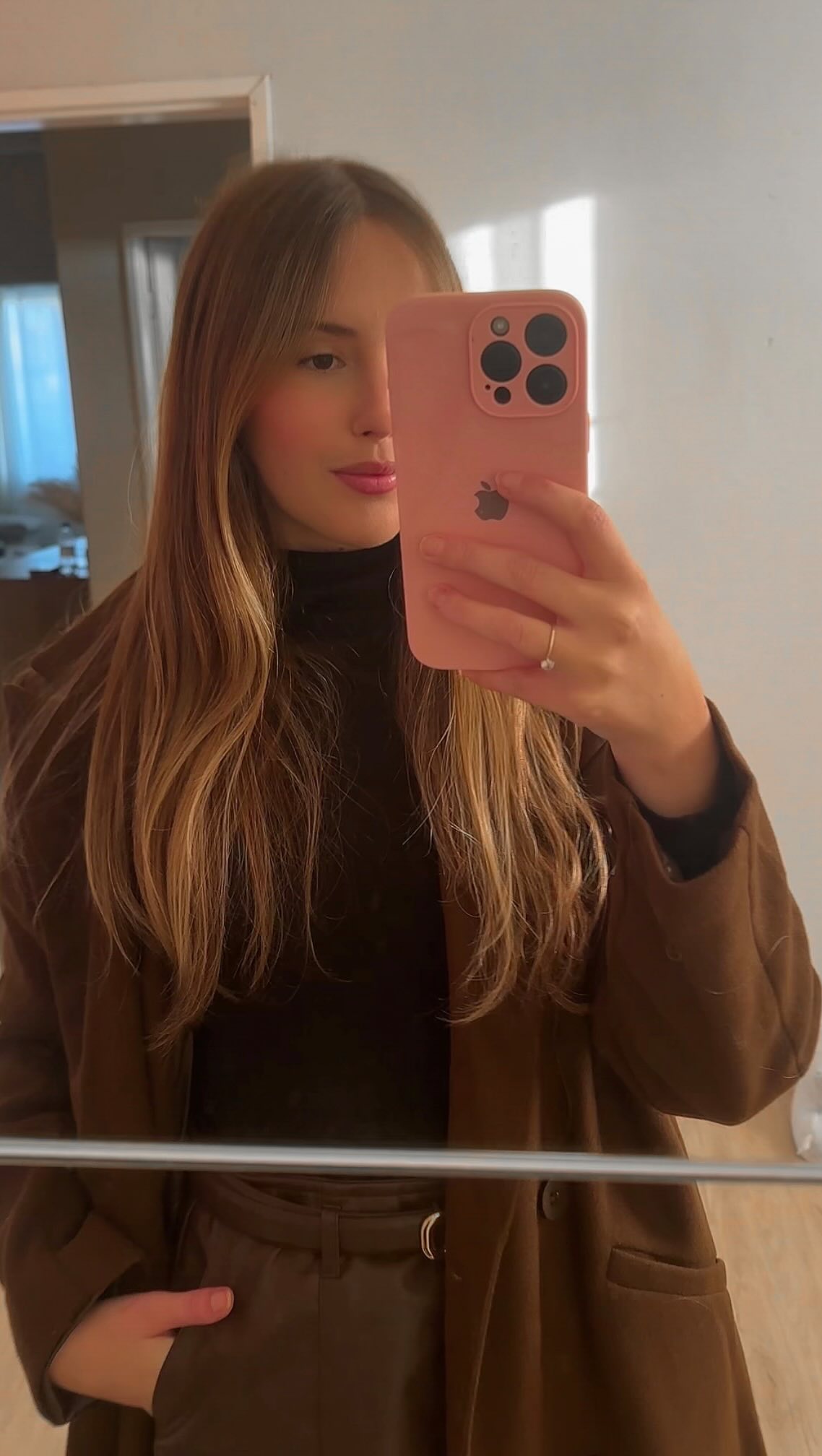 Instagram post by @brunabierhals for SHEIN Brasil. Caption reads: Sigam as lojas da @sheinbrasil ✨ Eu usei: ONTRE,....