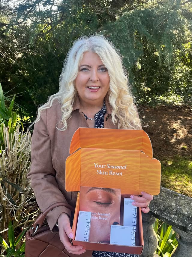 Instagram post by @mimiswardrobeuk for ALPHA-H. Caption reads: [...] using. Melting Moment Cleansing Balm....