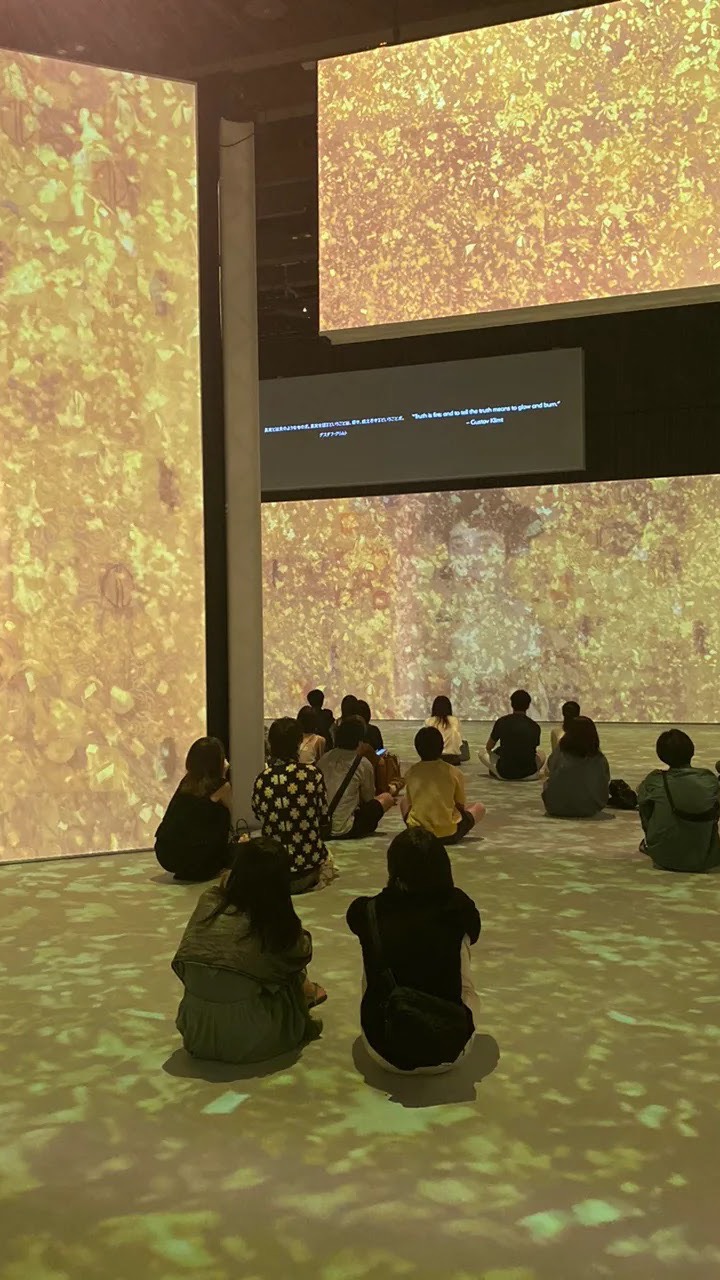 Instagram post by @tanrock for genic jewelry. Caption reads: 東京建築&アート巡りオタク→ @tanrock....