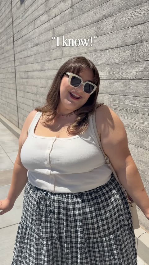 Instagram post by @malleyinlove for Torrid. Caption reads: [...] a confident queen 👑 outfits gifted by....