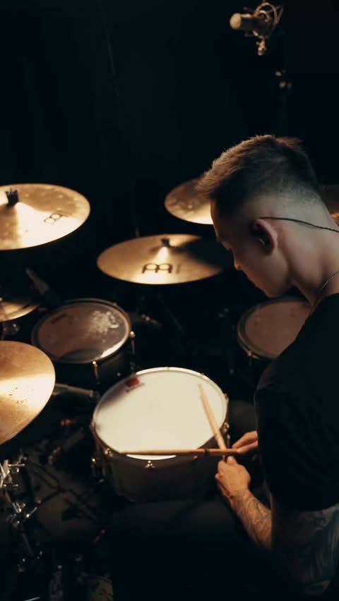 Instagram post by @ryantrinh for Moises. Caption reads: Need drumless tracks? @moises.ai is an incredibly....