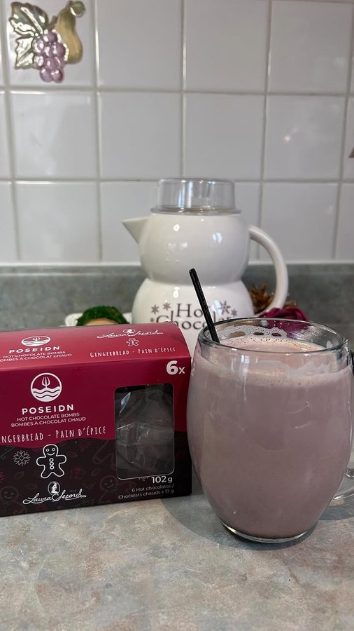 Instagram post by @conniekiatipis_2 for Poseidn. Caption reads: #gifted ☕️Poseidn The Hot Chocolate Bomb -....