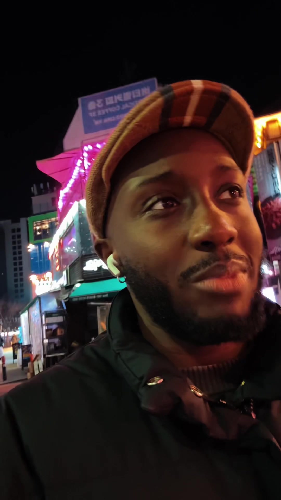 TikTok post by @papesan.clips for KENZO Parfums. Caption reads: [...] partout dans le monde !! 😫  @kenzoparfums....