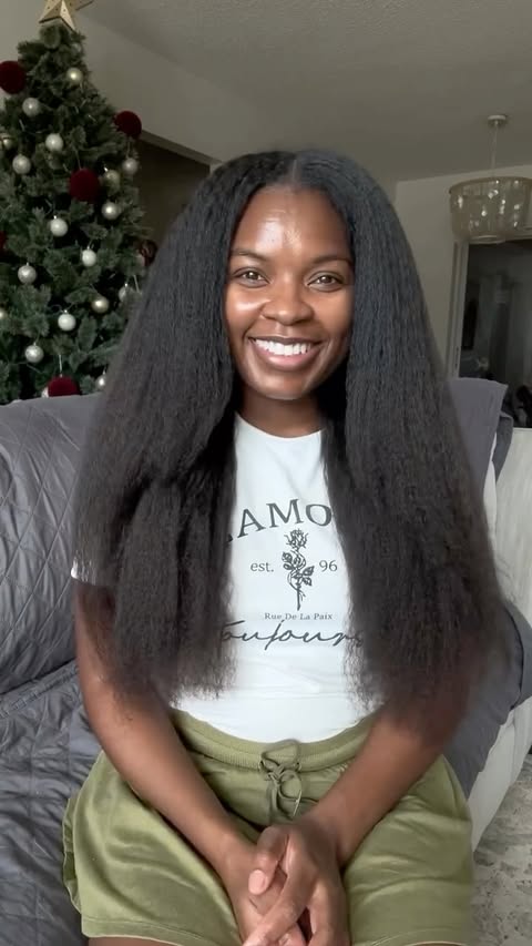 Instagram post by @chlo_whoa for RevAir. Caption reads: [...] curl was shrinking just smooth, shining....