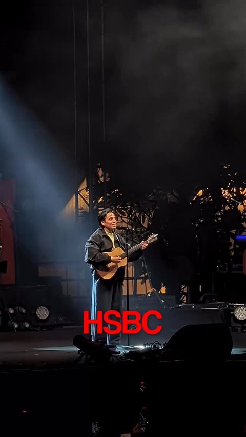 Instagram post by @stylebyniks for HSBC. Caption reads: [...] start to 2026 all thanks to @hsbc_in....