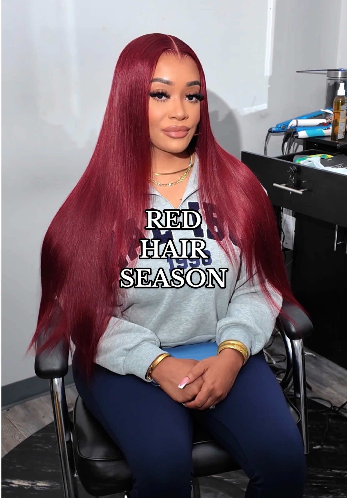 TikTok post by @summerreignhenning for Wiggins Hair. Caption reads: Red hair SEAZONNN ❤️🤌🏽 wig from @WIGGINS__HAIR....