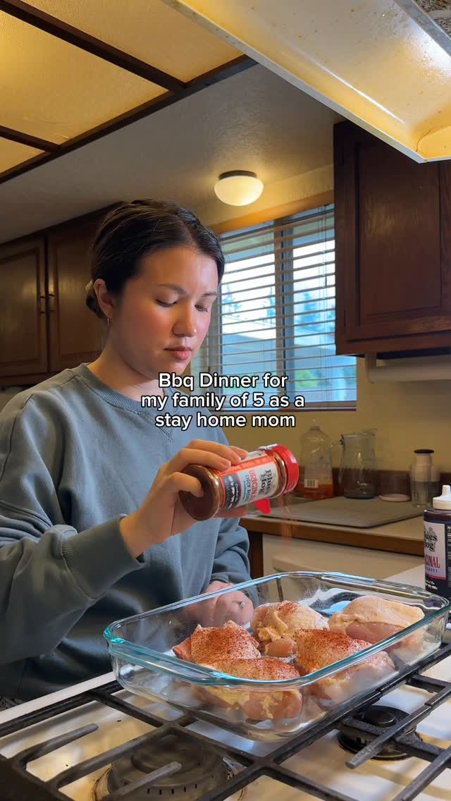 Instagram post by @ayomadelyn for Blues Hog. Caption reads: Making BBQ chicken thighs in the oven is our....