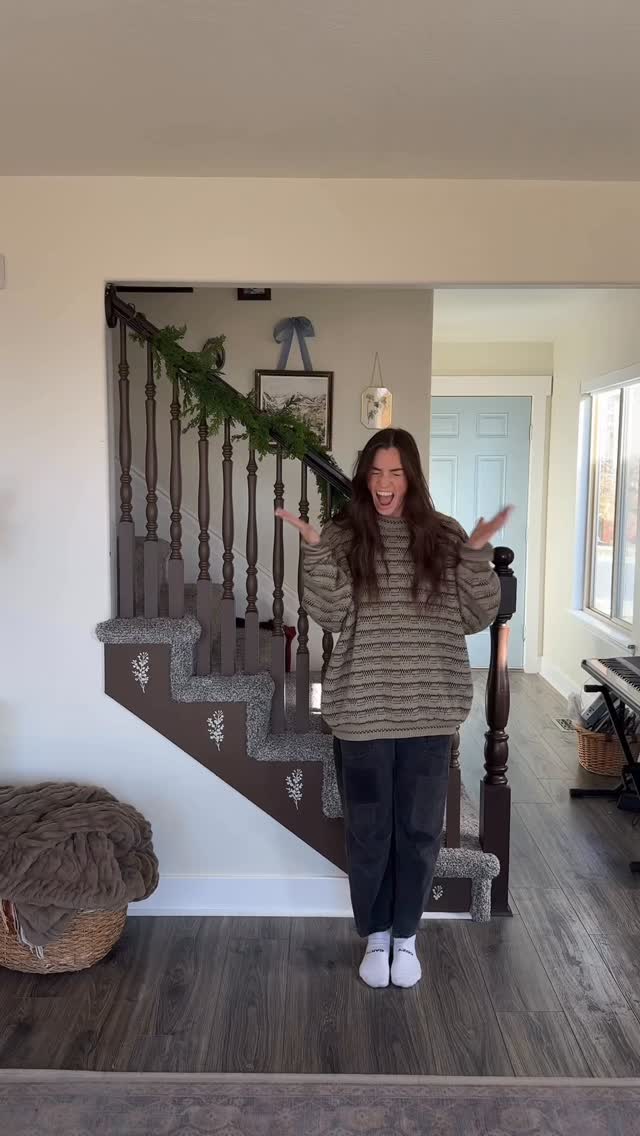 Instagram post by @stephrevans for Sherwin-Williams. Caption reads: You guys were so right !!!! I love my home 100x....