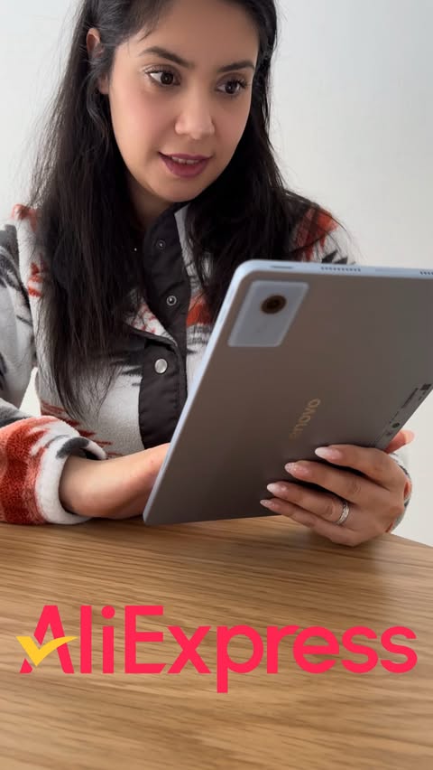 Instagram post by @cansuarden for AliExpress. Caption reads: [...] Just unboxed my new Lenovo tablet from....