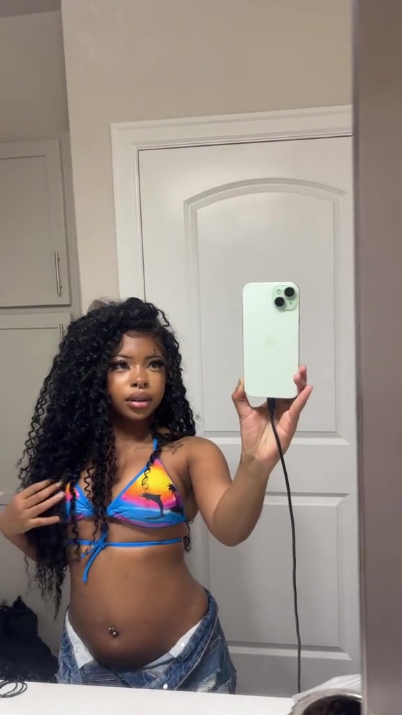 TikTok post by @notlyriqqq for Cheetah Beauty Hair Shop. Caption reads: Miracle knot hair from @Cheetah Beauty Hair Shop....