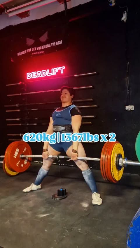 Instagram post by @ja.gata_sitko for SBD Apparel. Caption reads: [...] @kedric.reformance Sponsors: @sbdapparel....