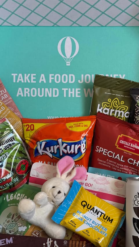 Instagram post by @vickytrantiago for Try The World. Caption reads: [...] the Easter Bunny highly recommends....