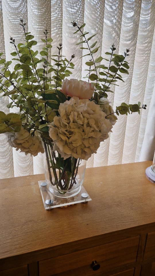 Instagram post by @ournewhome2023 for Joydeco. Caption reads: [...] dark. 

These blinds are from @joydeco.off.