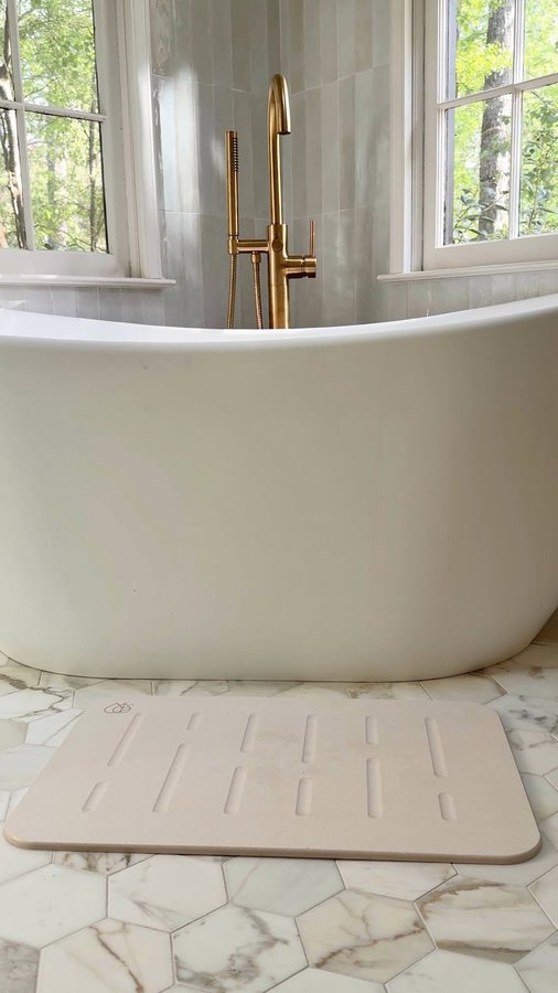 Instagram post by @designwithbernice for Dorai Home. Caption reads: [...] slipping! *in paid partnership with Dorai....