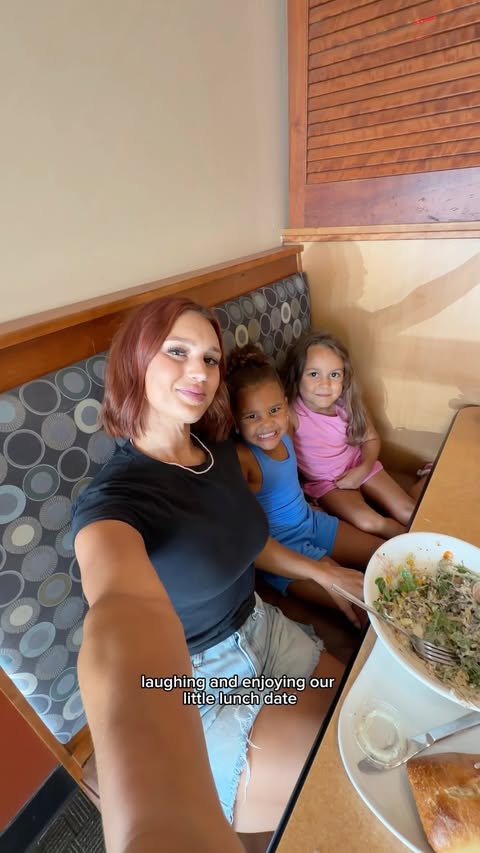 Instagram post by @jessigoberr for Panera Bread. Caption reads: [...] 🥹🤍 We tried the NEW Market Bowls at....