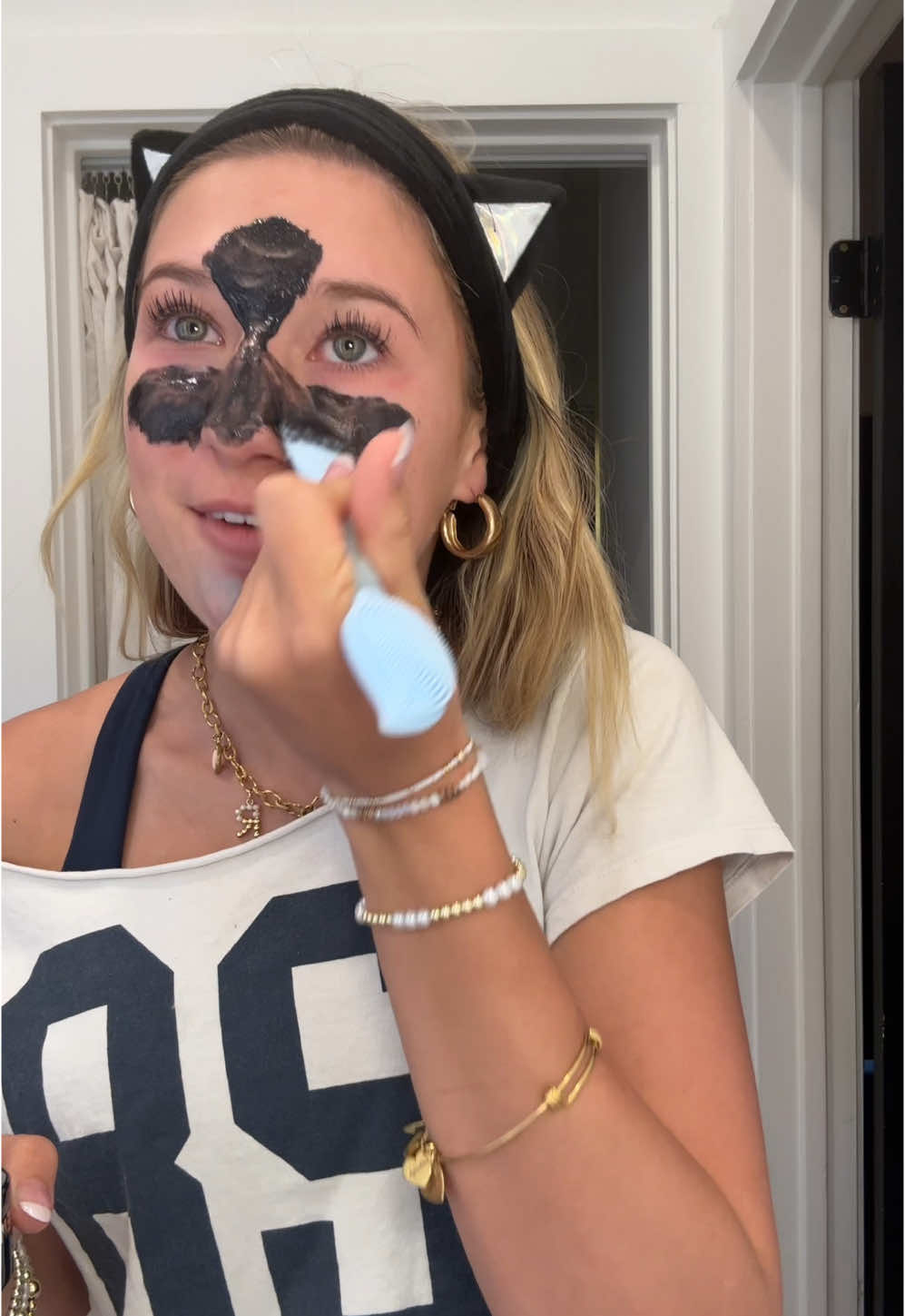 TikTok post by @ryane.rr for I Dew Care. Caption reads: I 💓 this facemask from @I Dew Care #ryaneroy....