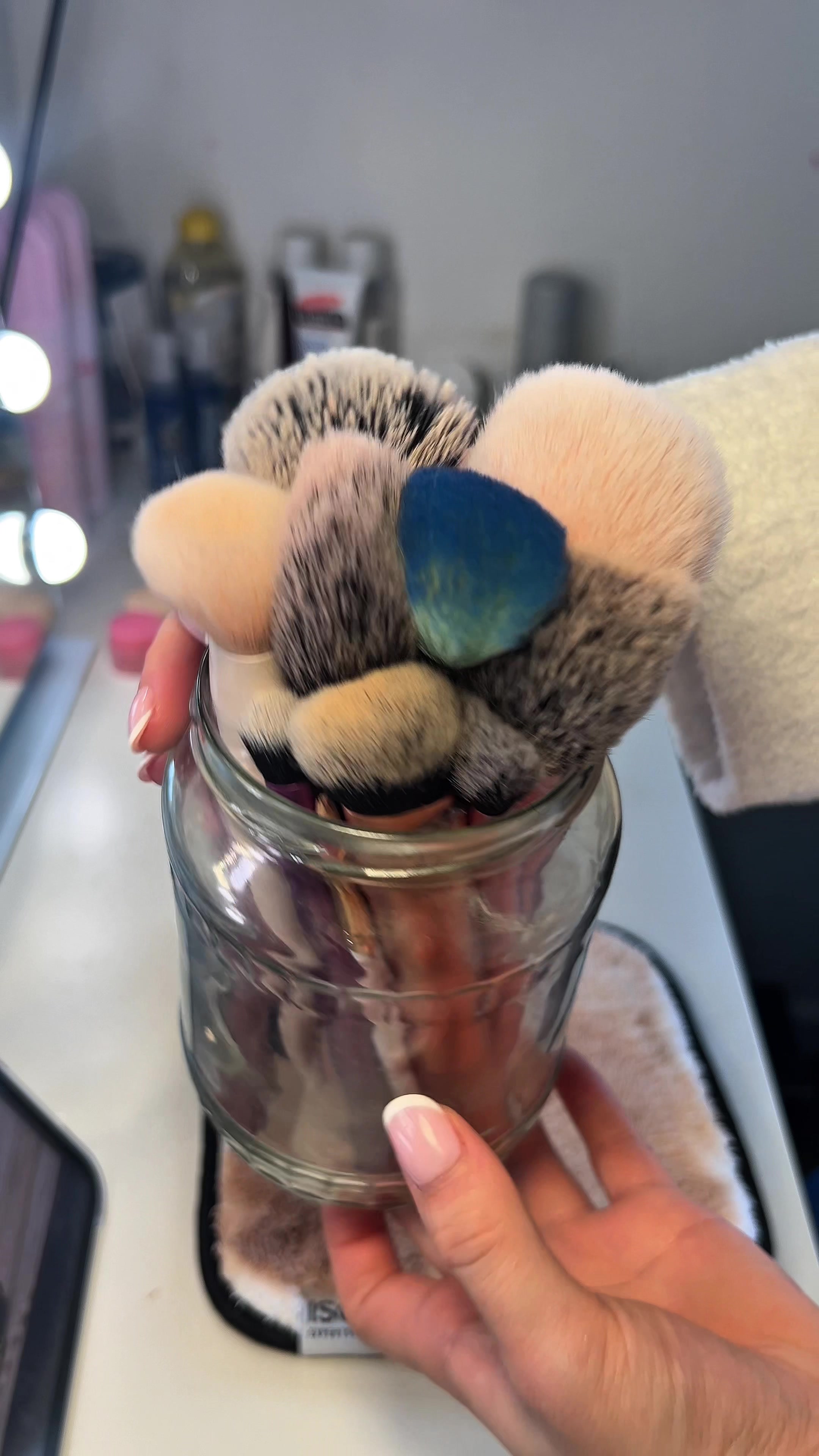 TikTok post by @ellienxwbury for ISOCLEAN. Caption reads: this will definitely save my skin, such a quick....