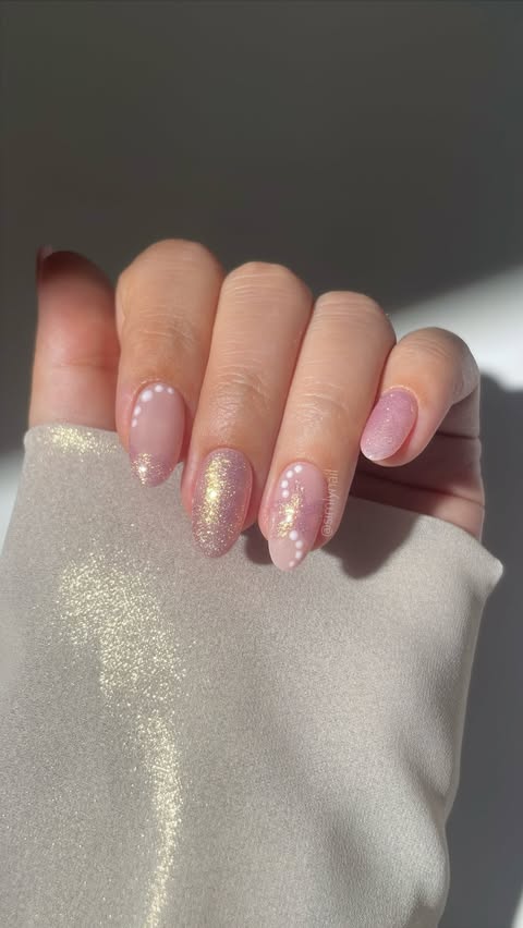 Instagram post by @simlynail for Nails.INC. Caption reads: [...] starfish nail art inspo🥹⭐️🪸🫧 using....