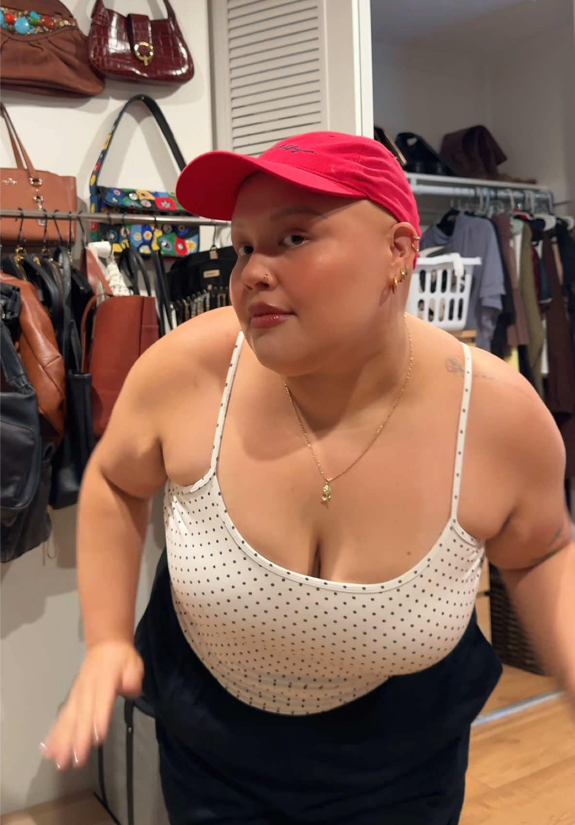 TikTok post by @baldiechi for Klassy Network. Caption reads: I never thought I could go bra-less bc of my 40G....