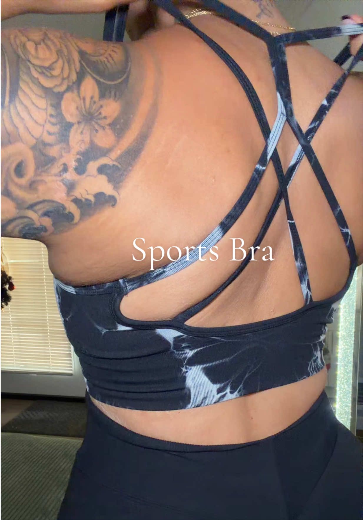 TikTok post by @yas_annette for BRXL. Caption reads: Love my new sports bra @BRXL #sportsbra #brxl....