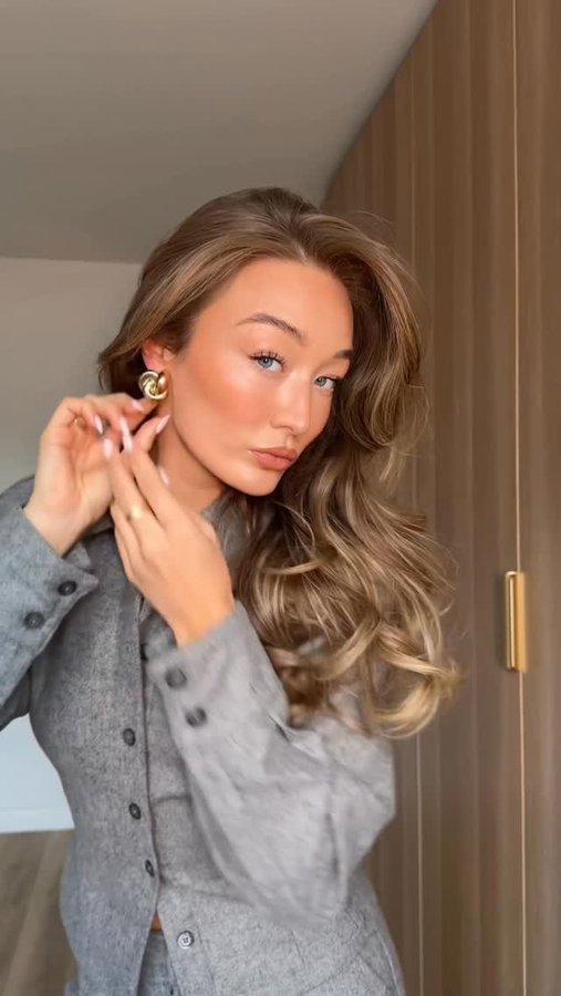 Instagram post by @bethansowerbyy for Color Wow Hair. Caption reads: GRWM for date night✨ @colorwowhair....