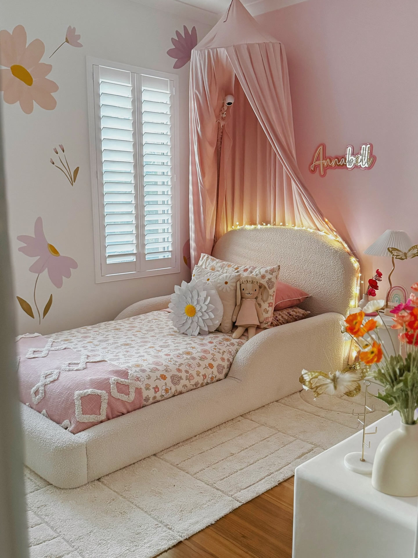 Instagram post by @bringinghometolife for Kmart. Caption reads: Another bedroom reset for my girl 💫🌸
Fresh....