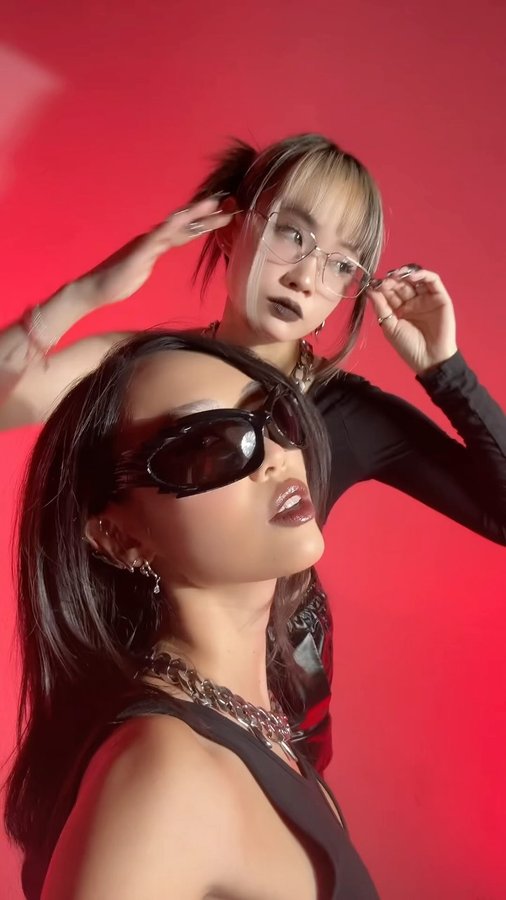 Instagram post by @chael.dot for VITALY. Caption reads: [...] same partner in crime 🖤⛓️ jewelry from....