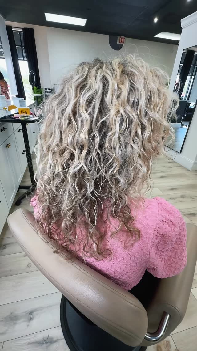 Instagram post by @lorrainefredbeauty for Ouidad. Caption reads: [...] stringy, and weighed down—so we did a....