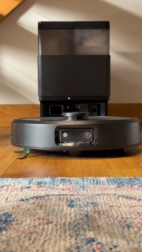 Instagram post by @dunroaminagain for iRobot. Caption reads: [...] previously declared gifted item from....