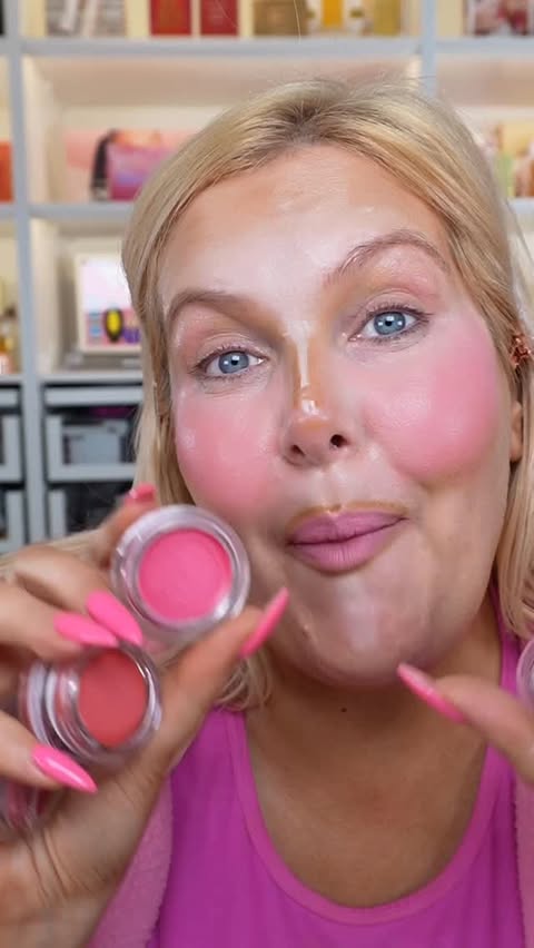 Instagram post by @askellenbeauty for Maybelline Lebanon. Caption reads: We need to talk about gradient blush @maybelline....