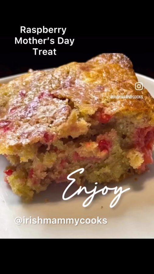 Instagram post by @irishmammycooks for Disaronno. Caption reads: I love raspberries all year round, and so I’m....