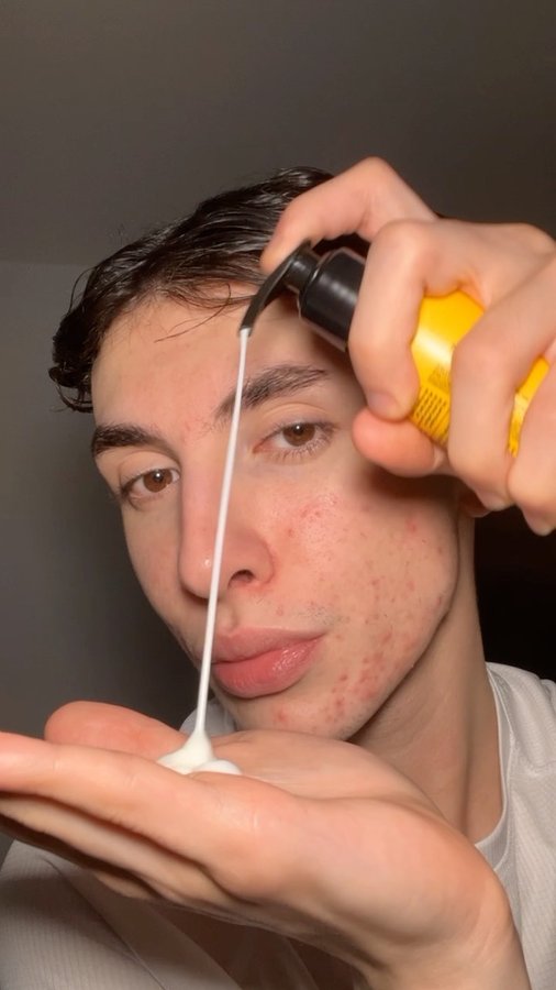 Instagram post by @lollo.mua for Cocunat. Caption reads: Curly Method using @cocunat @cocunatambassadors....