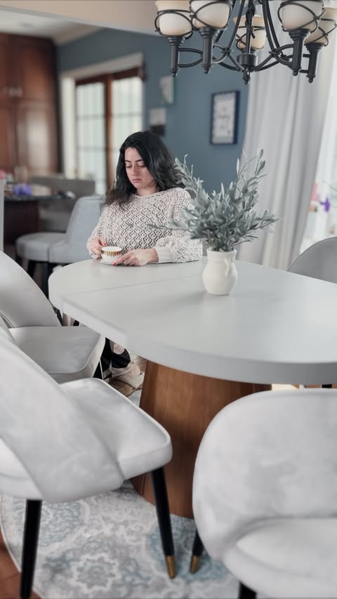 Instagram post by @miladafinds for Homary. Caption reads: [...] simple upgrade, big difference ✨#ad....