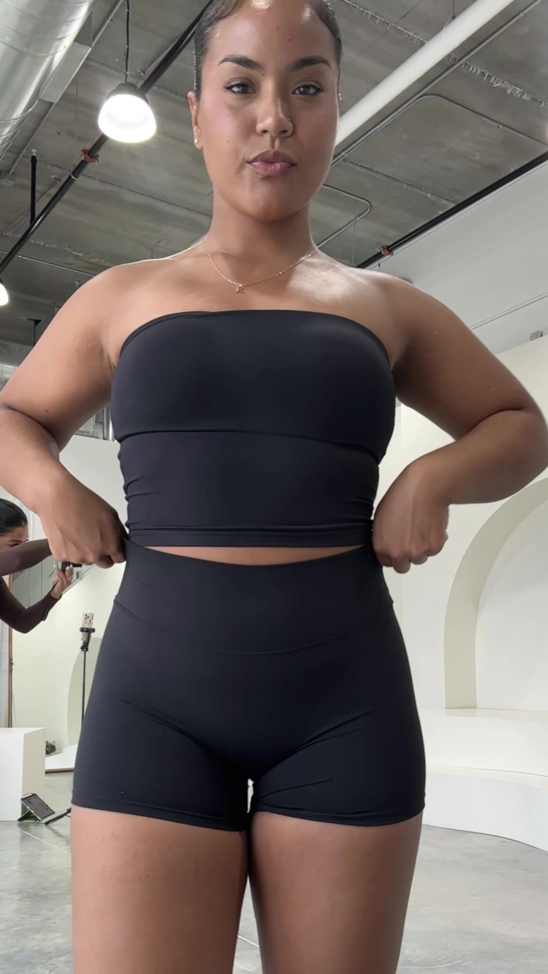 TikTok post by @kimchical for Diosa Fit. Caption reads: The arise set in black 😍 @Diosa Fit .