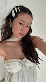 Instagram post by @olafflee for Nana Jacqueline. Caption reads: [...] by the beach....