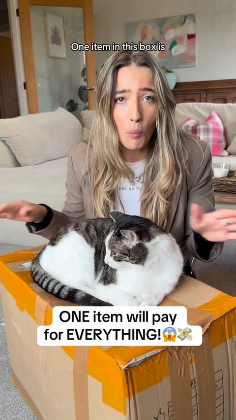 Instagram post by @beckysbazaar for Whatnot. Caption reads: [...] Link is in my bio to download Whatnot & get....