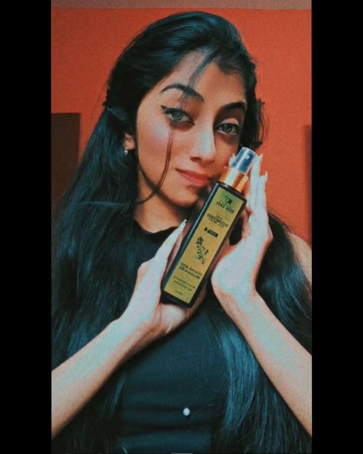 Instagram post by @akriti_028 for KT Professional. Caption reads: [...] an everyday haircare solution from KT....