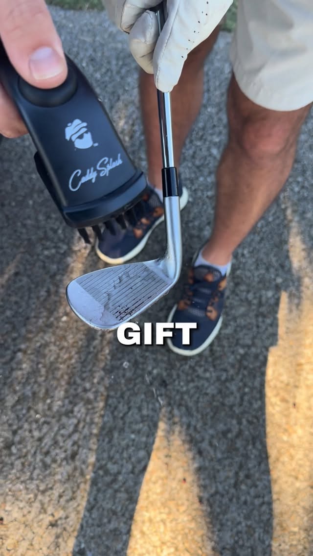 Instagram post by @handycapped_golf for Caddy Splash. Caption reads: [...] #GolfGear #GolfAccessories #GolfTools....