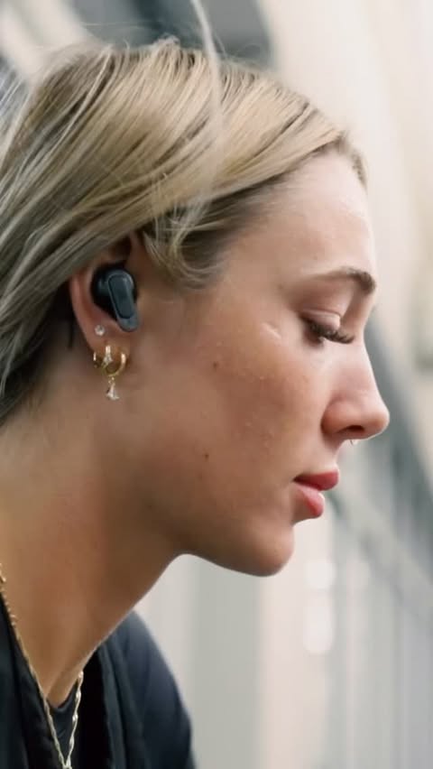 Instagram post by @chloe.kitts for JBL. Caption reads: [...] Ready for the work. All with my JBL wireless....