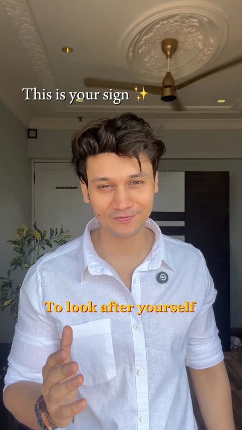 Instagram post by @nooruddin_badnagar for Mamaearth. Caption reads: Thoda khudka bhi dhyaan rakh liya karo❤️
.
Check....