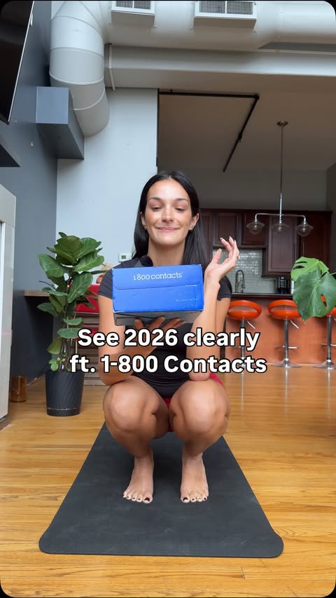 Instagram post by @thedailyvictorian for 1800 Contacts. Caption reads: See your 2026 plans clearly with @1800contacts 💙....