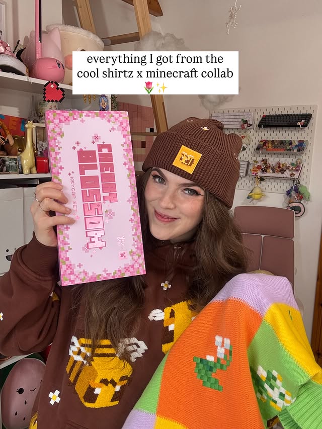Instagram post by @celynhaf for Cool Shirtz. Caption reads: Everything I got from the COOL SHIRTZ × Minecraft....