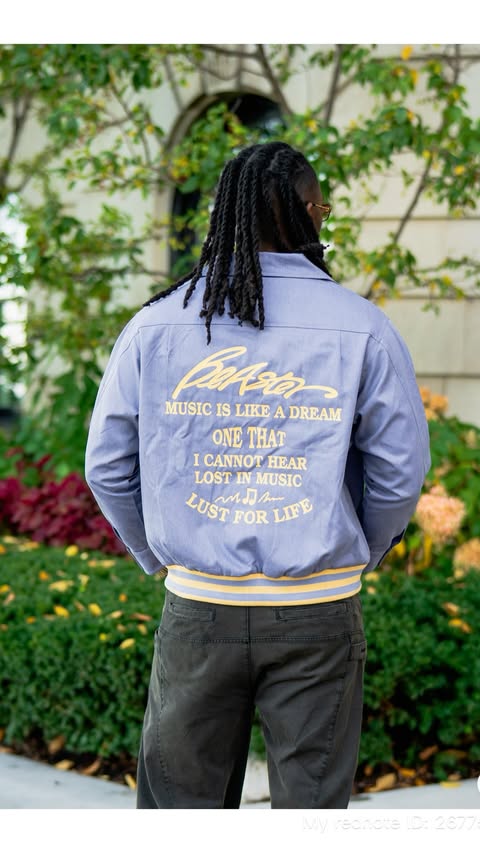 Instagram post by @i.meux for mnml. Caption reads: [...] I just grabbed the craziest deal from....