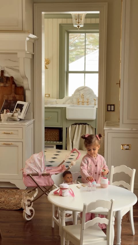 Instagram post by an influencer for American Girl. Caption reads: [...] something so much bigger @americangirlbrand.....
