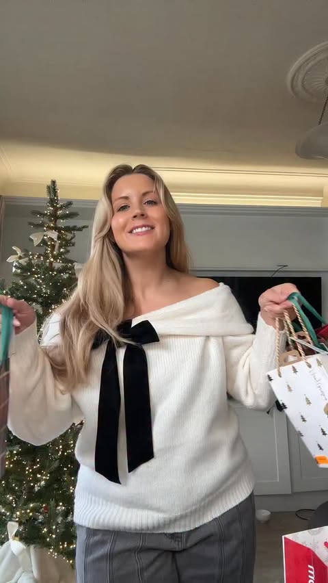 Instagram post by @pamela_laird for Dunnes Stores. Caption reads: Did a quick run into @dunnesstores while the baby....