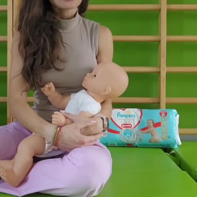Instagram post by @polozna_izabela_dembinska for All Good. Caption reads: [Współpraca z marką Pampers]

Aby wspierać rozwój....
